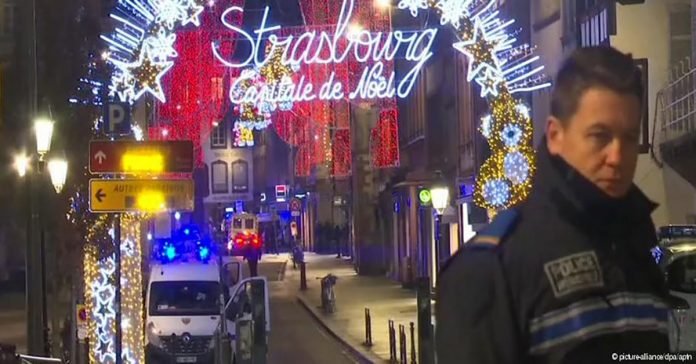 Strasbourg police hunt shooter