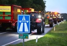 “Due to sheer numbers, the Police couldn’t stop them” – Dutch Farmers’ protest causes 1,100km traffic jam in Holland